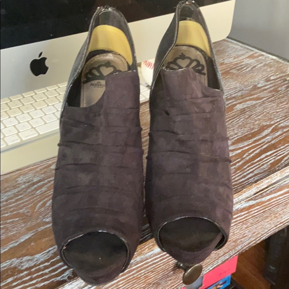 Barely Worn Fergalicious suede faux snake booties